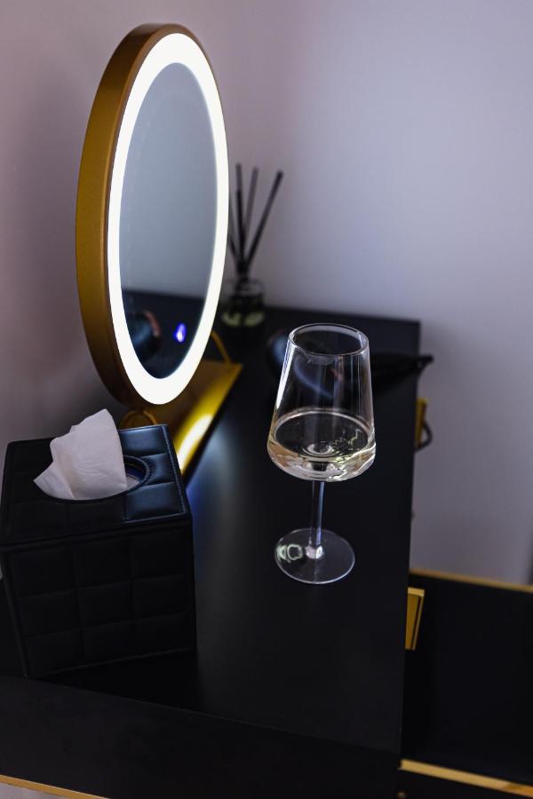 The Skyline Suite - *Private Balcony* *Views* Glasgow Eksteriør bilde