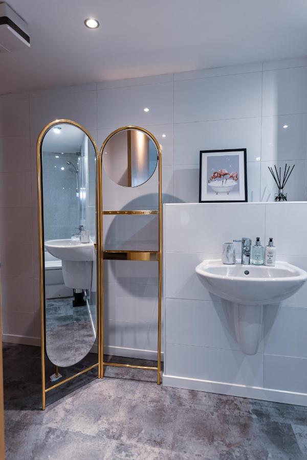 The Skyline Suite - *Private Balcony* *Views* Glasgow Eksteriør bilde